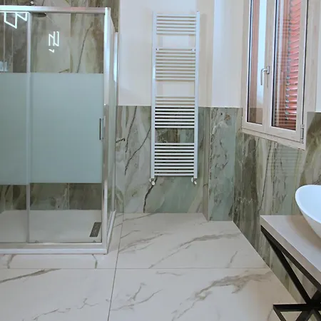 Alojamento de Acomodação e Pequeno-almoço B&B Villa Ravenna 3*